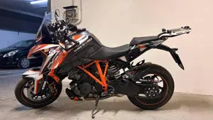 KTM 1290 Super Duke GT (2021 - 25) 
