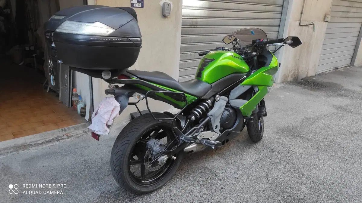 Kawasaki ER-6F (2009 - 11) 