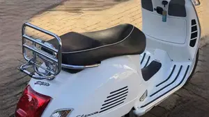 Vespa GTS 300 Super (2008 - 16)  (2)