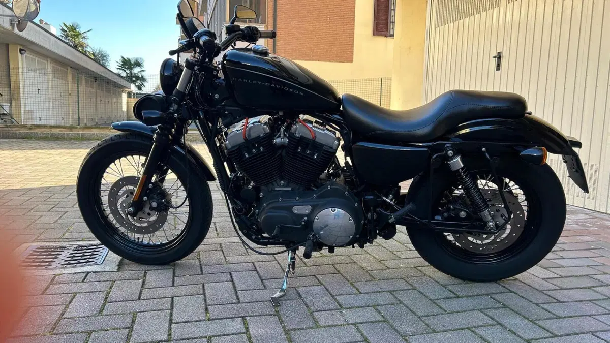Harley-Davidson XL 1200N Nightster (2008 - 12)  (2)