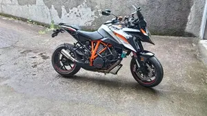 KTM 1290 Super Duke GT ABS (2016 - 18)  (4)