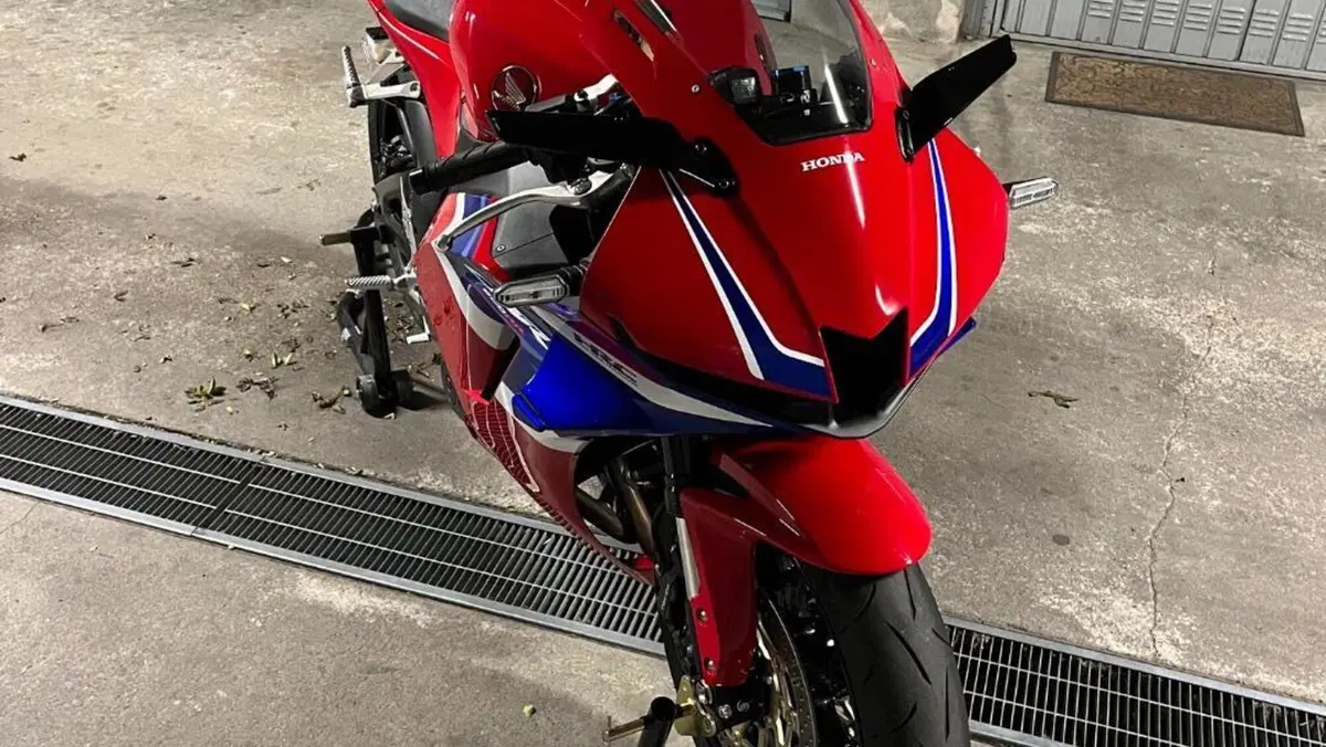 Honda CBR 600 RR (2024 - 26) 