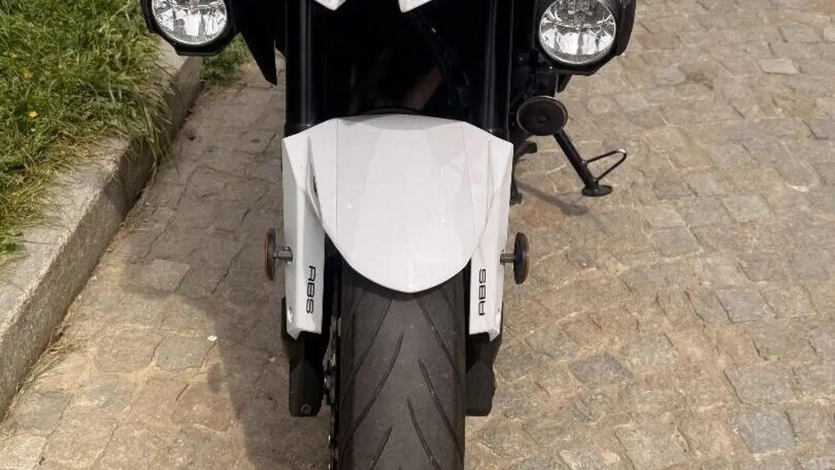 Kawasaki Versys 650 Grand Tourer (2021)  (4)
