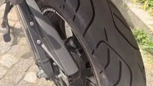 Kawasaki Versys 650 Grand Tourer (2021)  (6)