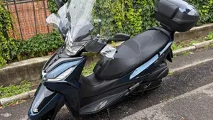 Kymco Agility 300i (2021 - 25)  (4)