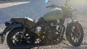 Royal Enfield Meteor 350 (2021 - 26)  (10)