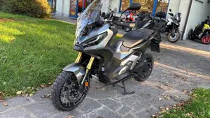 Honda X-ADV 750 DCT (2021 - 24)  (2)