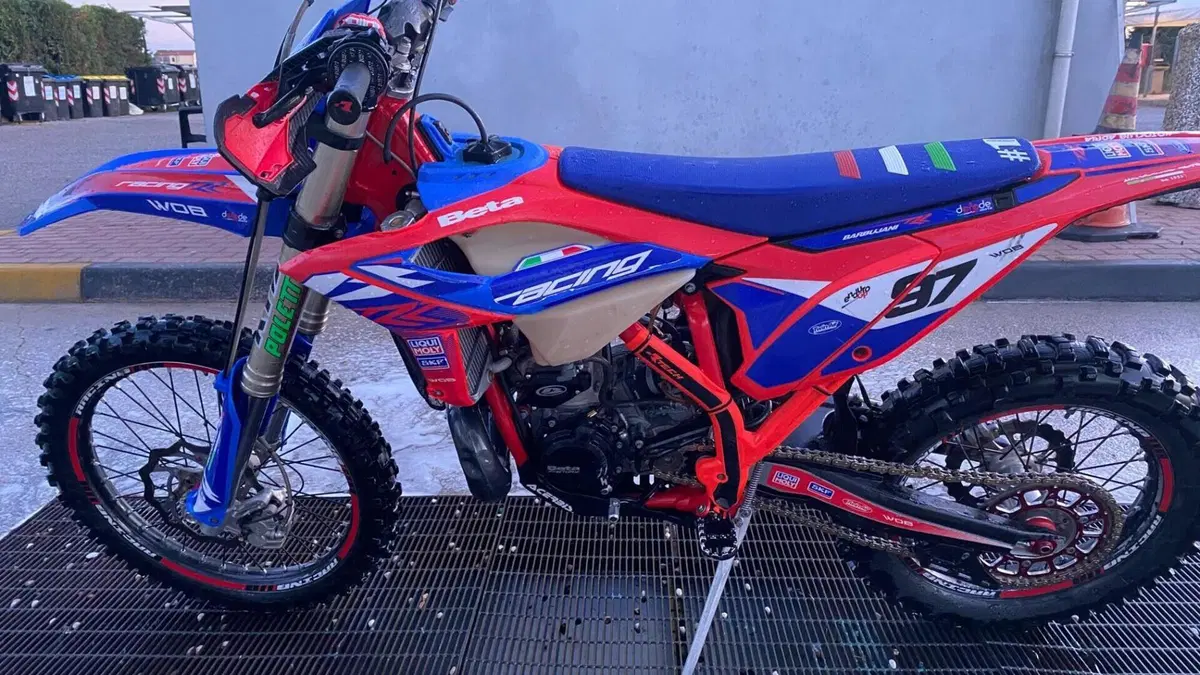 Betamotor RR 250 2T Enduro (2024)  (2)