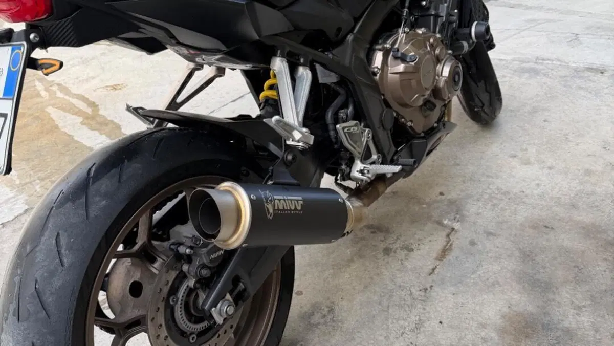 Honda CB 650 R (2021 - 23)  (4)