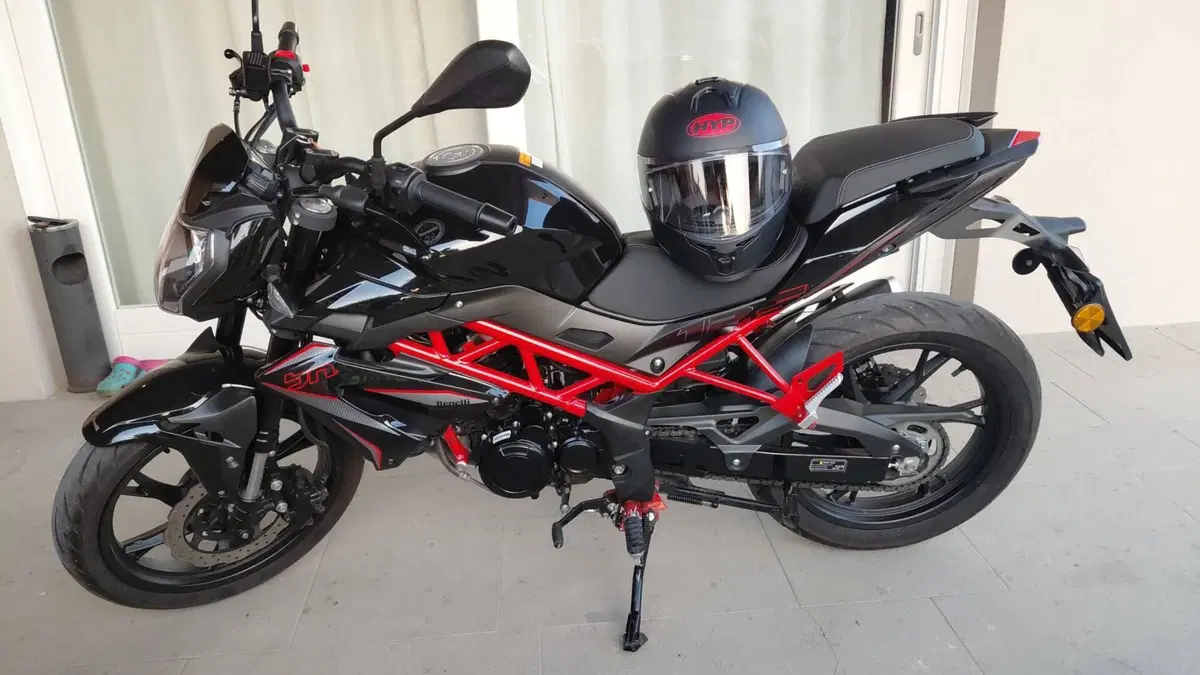 Benelli BN 125 (2021 - 25) 