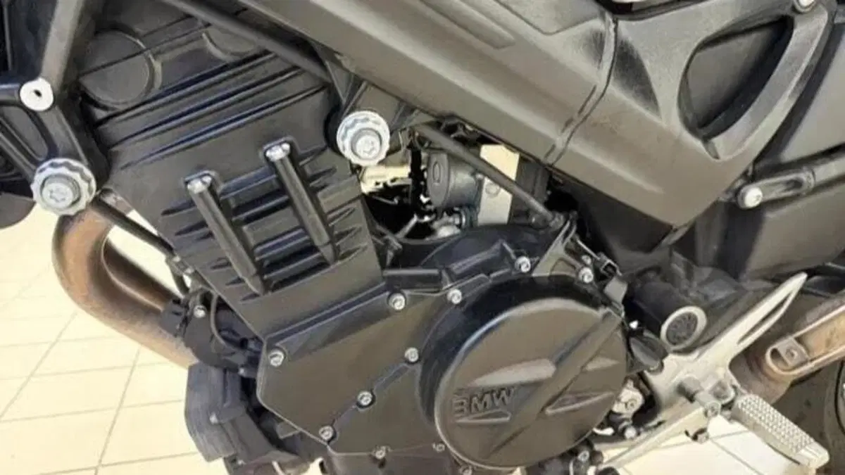 Bmw F 800 R (2009 - 11)  (3)