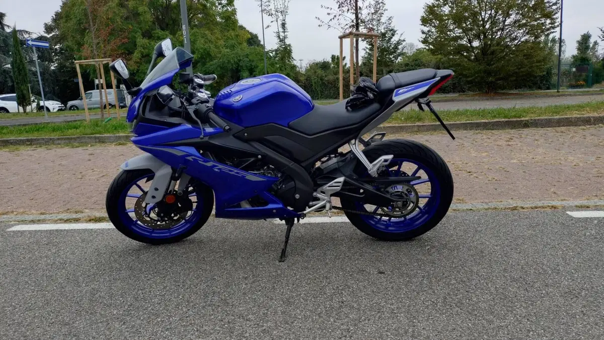 Yamaha YZF R125 (2021 - 22)  (4)