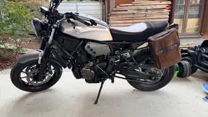 Yamaha XSR 700 ABS (2016 - 20)  (2)