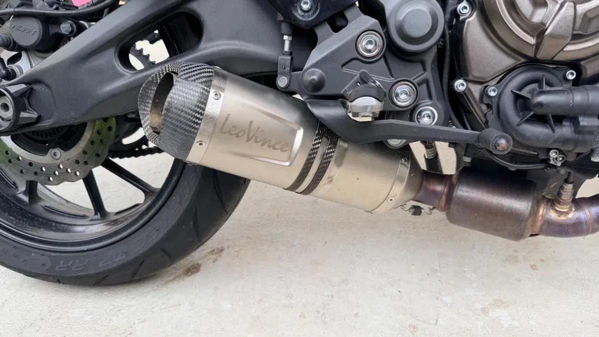 Yamaha XSR 700 ABS (2016 - 20)  (4)