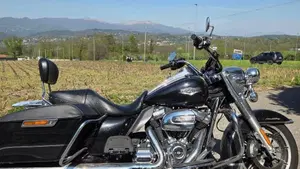 Harley-Davidson 107 Road King Classic (2017 - 18) - FLHRC 
