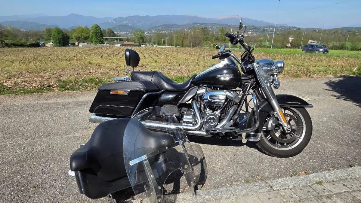 Harley-Davidson 107 Road King Classic (2017 - 18) - FLHRC  (4)