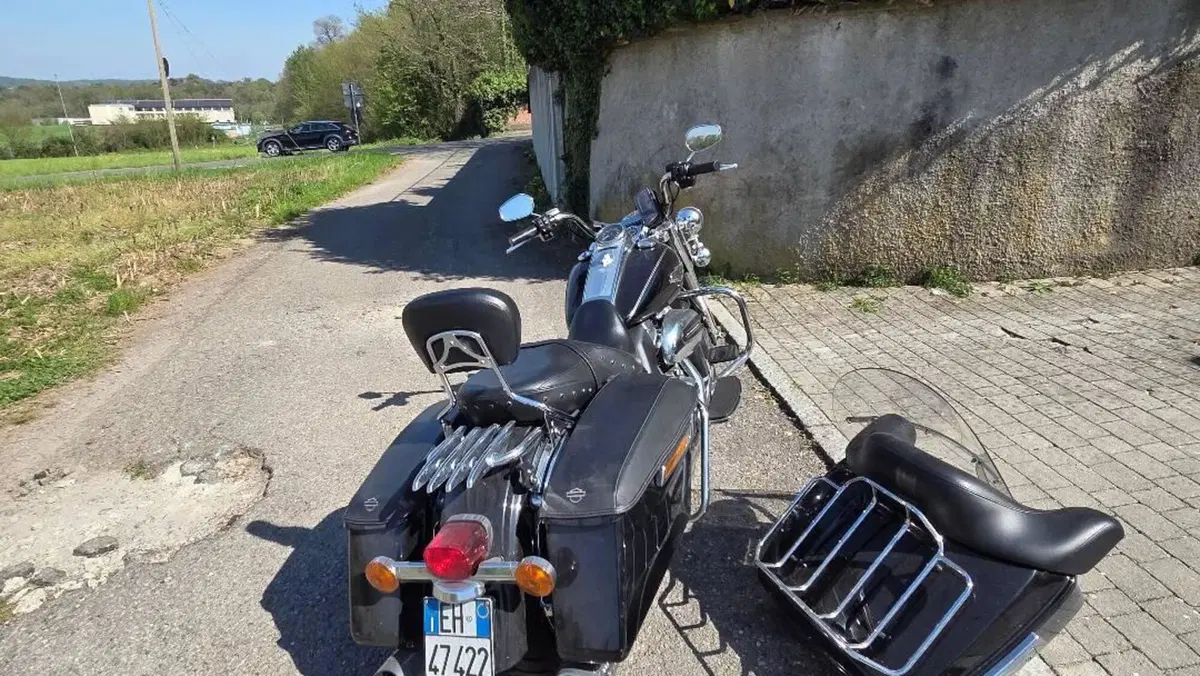Harley-Davidson 107 Road King Classic (2017 - 18) - FLHRC  (5)