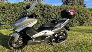 Yamaha T-Max 500 (2008 - 12)  (4)