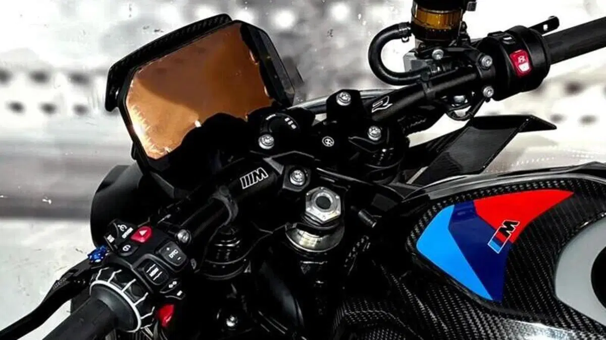 Bmw M 1000 R (2025 - 27)  (6)