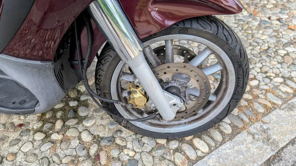 Piaggio Beverly 500  (7)