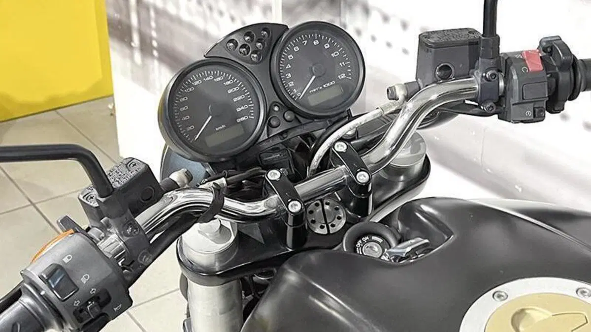 Ducati Monster 695 (2006 - 08)  (6)