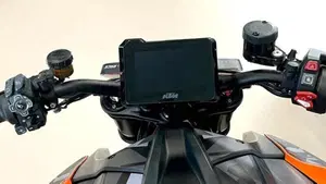 KTM 1290 Super Duke R (2021 - 23)  (4)