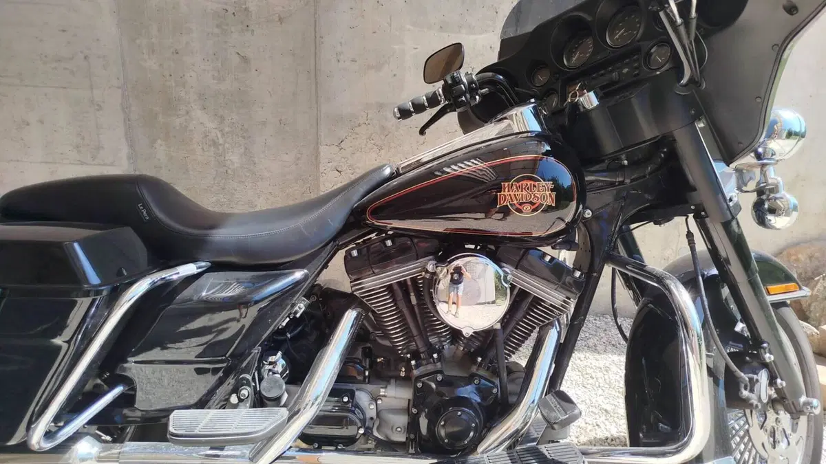 Harley-Davidson 1450 Electra Glide Standard (2001 - 03) - FLHT 