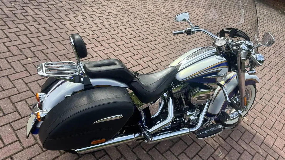 Harley-Davidson 1800 Deluxe (2014 - 15) - FLSTNSE  (10)