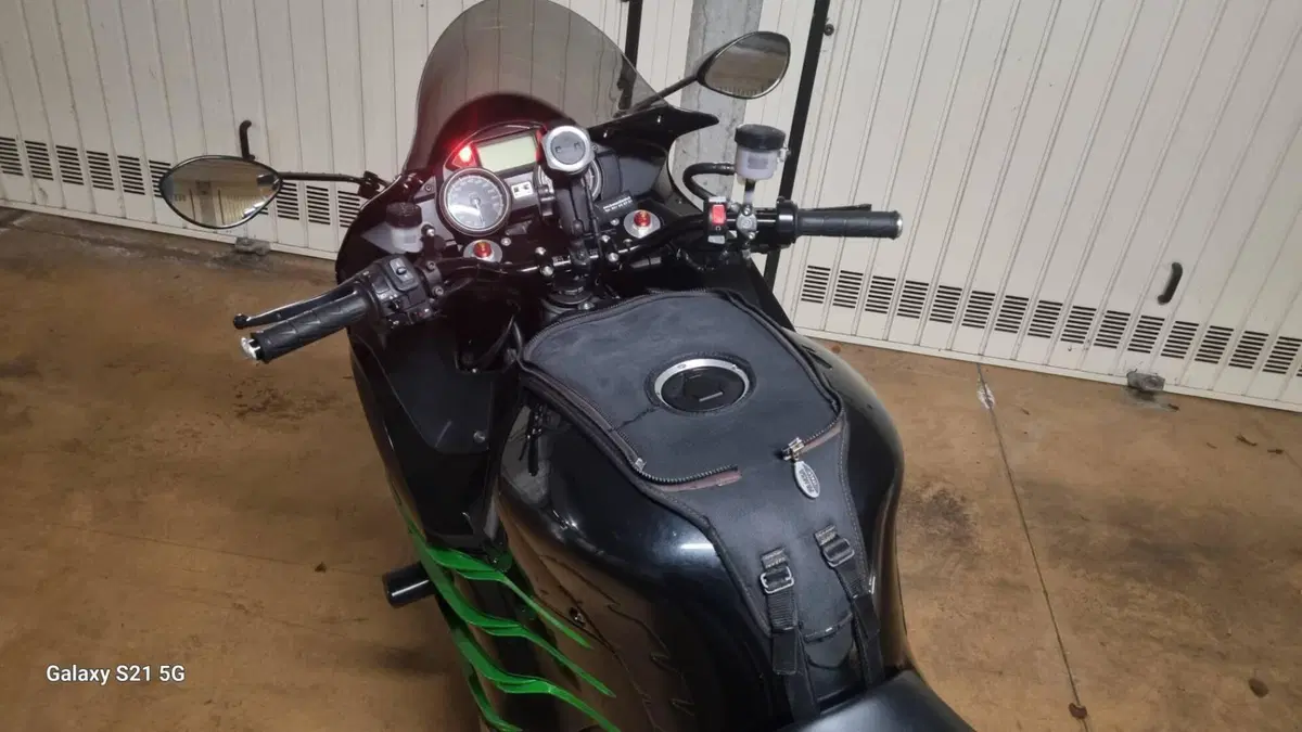 Kawasaki ZZR 1400 ABS S.E. (2013 - 16)  (4)
