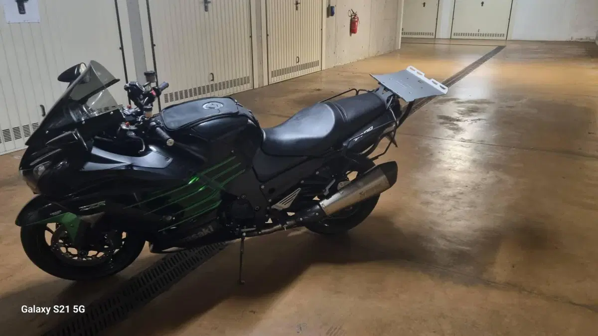 Kawasaki ZZR 1400 ABS S.E. (2013 - 16)  (10)