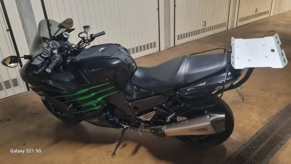 Kawasaki ZZR 1400 ABS S.E. (2013 - 16)  (12)