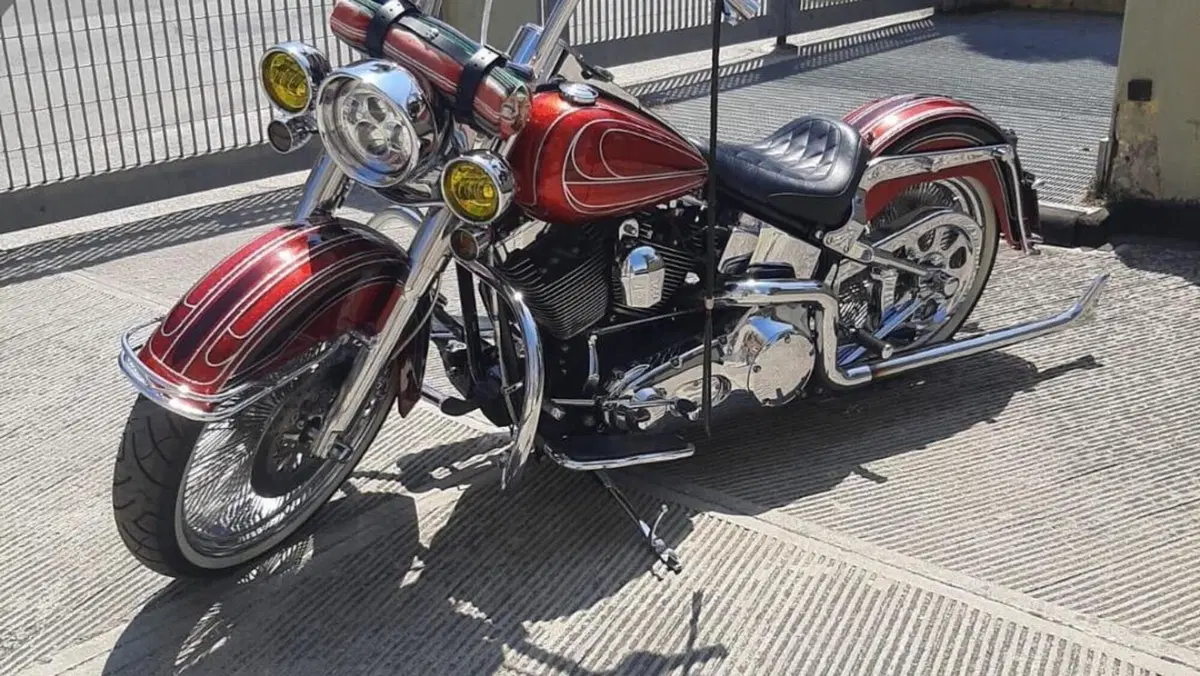 Harley-Davidson 1450 Deluxe (2005 - 06) - FLSTNI 