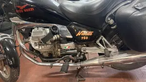 Moto Guzzi Nevada 750 Club (1998 - 01)  (3)
