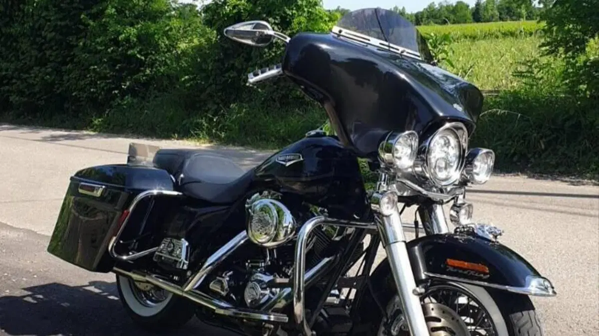 Harley-Davidson 1450 Road King (2005 - 06) - FLHRI  (5)