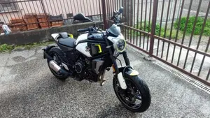 CFMOTO 700CL-X Sport (2022 - 26) 