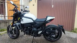 CFMOTO 700CL-X Sport (2022 - 26)  (7)