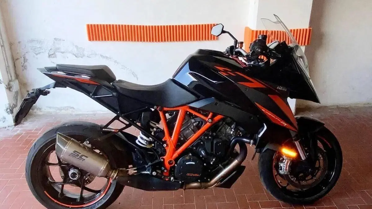 KTM 1290 Super Duke GT ABS (2016 - 18) 