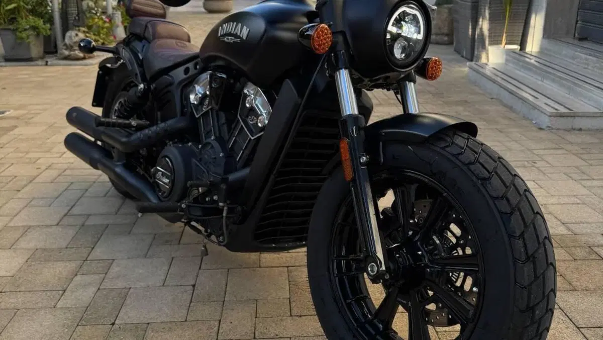 Indian Scout 1133 Bobber (2021 - 25)  (2)