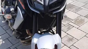 Yamaha MT-09 (2017 - 20)  (6)
