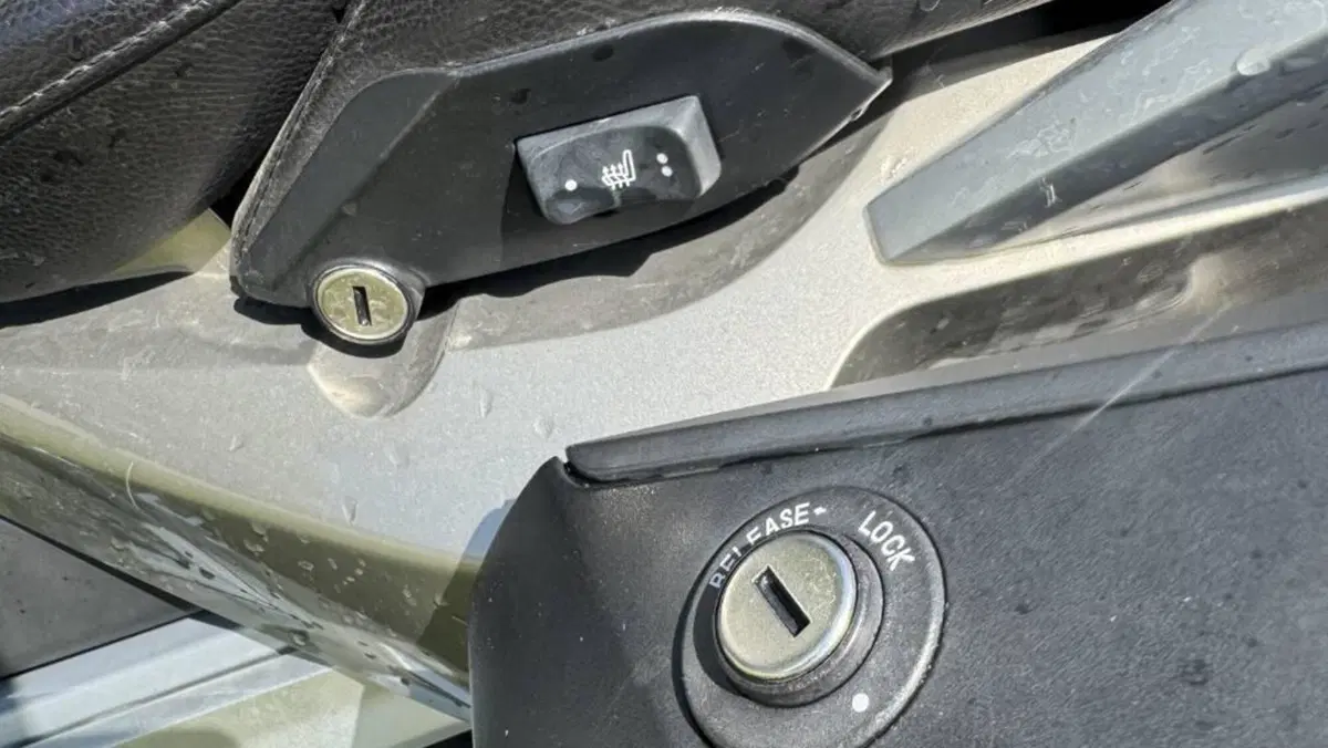 Bmw R 1200 RT (2017 - 18)  (4)