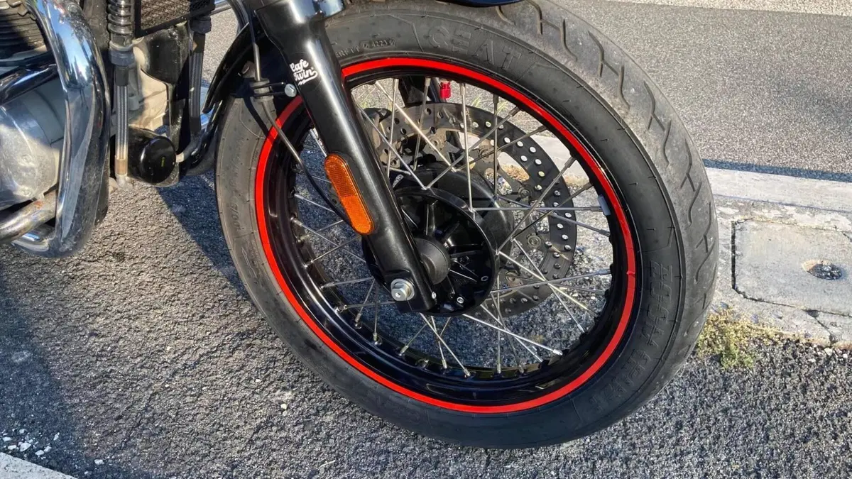 Royal Enfield Interceptor 650 (2021 - 26)  (8)