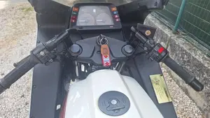 Suzuki   (7)