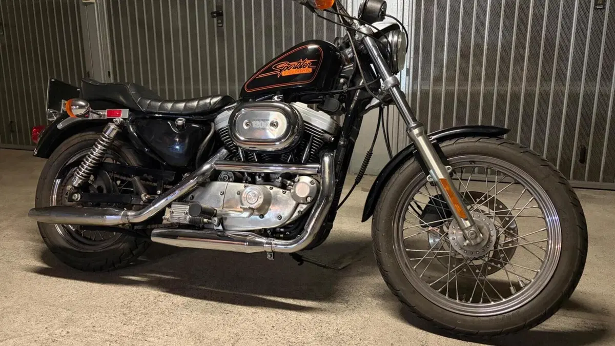 Harley-Davidson   (3)