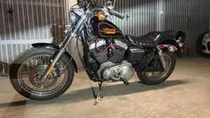 Harley-Davidson   (5)