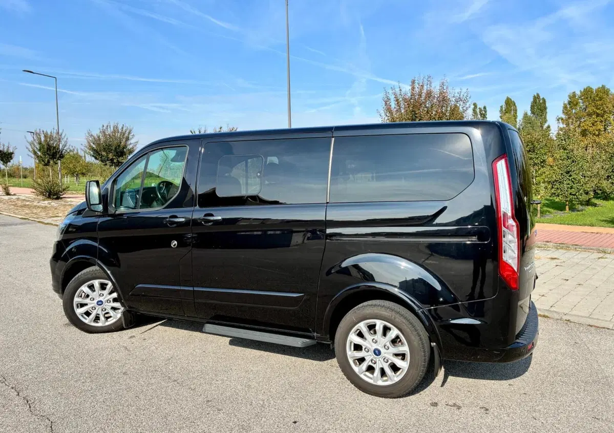 Ford Tourneo Custom 320 2.0 TDCi 185CV aut. PC Titanium X