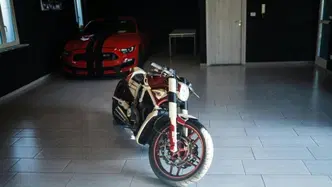 Harley-Davidson 1250 V-Rod Muscle (2009 - 17) - VRSCF usata