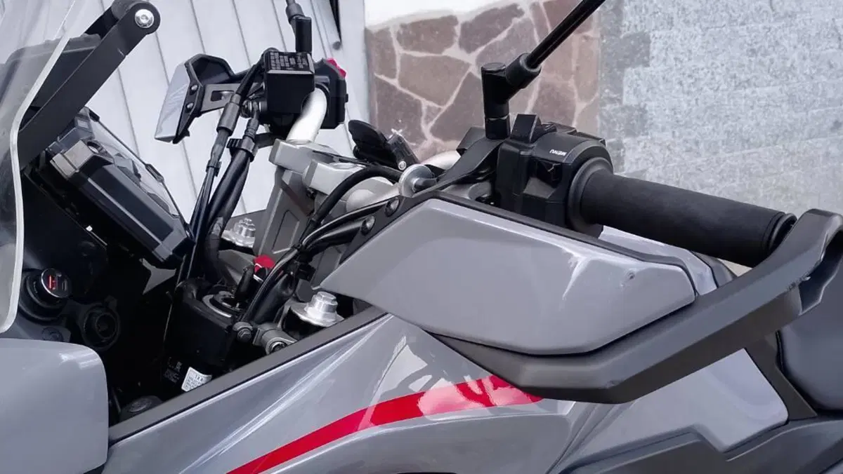 Yamaha Tracer 900 (2018 - 20)  (7)