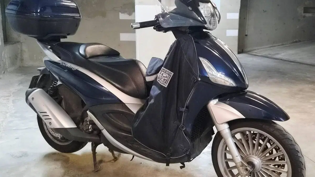 Piaggio Beverly 300 i.e. (2010 - 16)  (7)