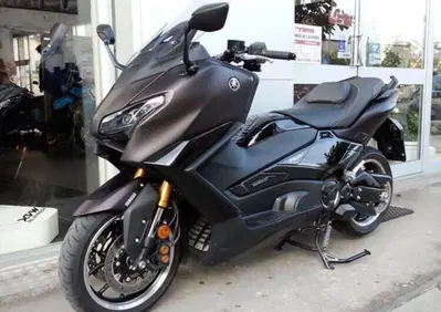 Yamaha T-Max 560 Tech Max (2025 - 26) - Annuncio 10143224