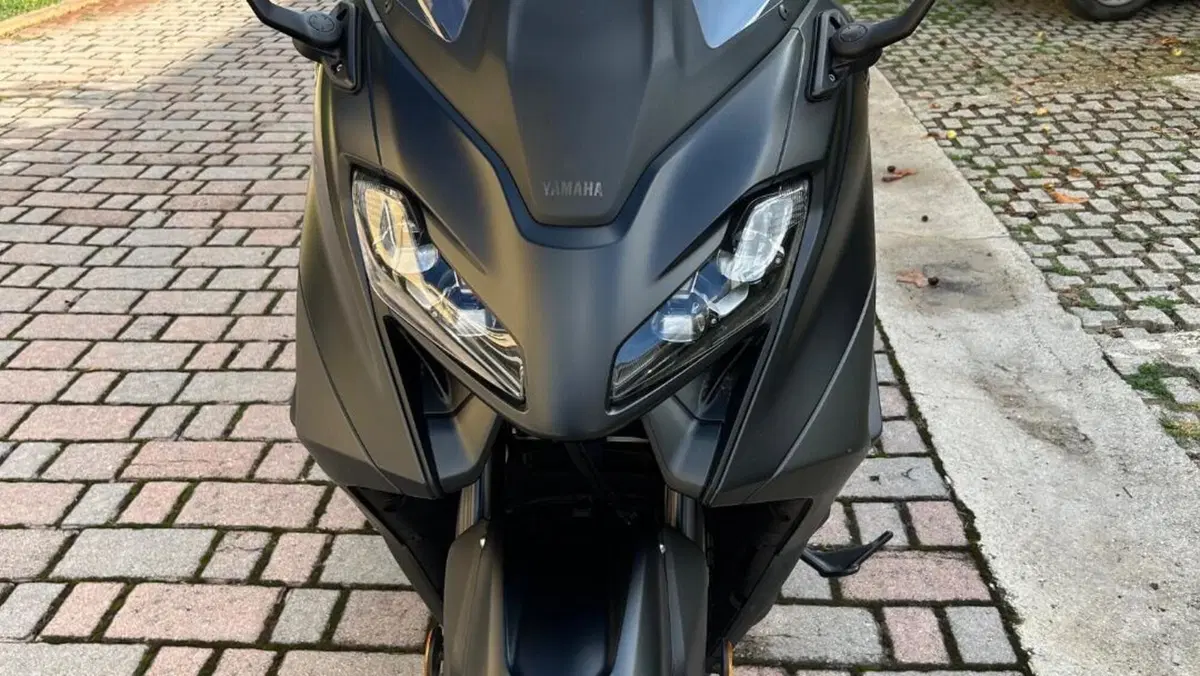 Yamaha T-Max 560 (2022 - 24)  (2)